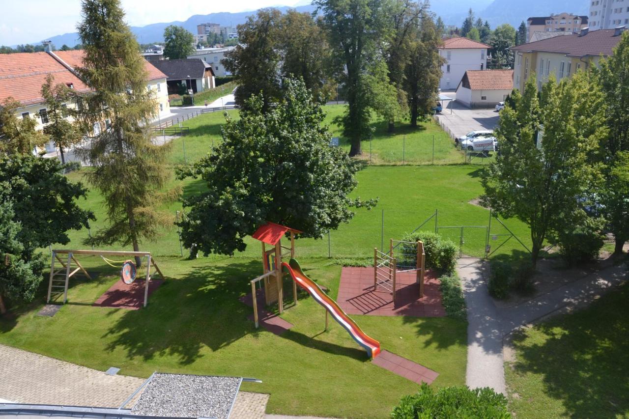 Mladinski Dom - Hostel Klagenfurt am Woerthersee Bagian luar foto